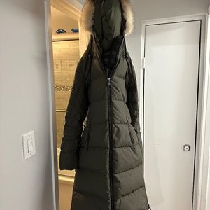 Pajar Fox Fur-Trim Hooded Puffer Coat L Military